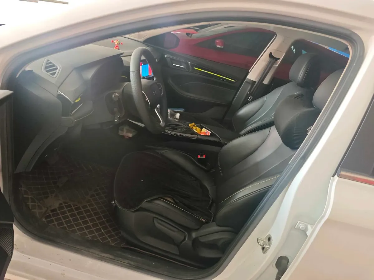 2021 Roewe i5 1.5L 120HP L4 CVT,autocango,china used car exporter,china ev exporter,chinese used car exporter,chinese used ev exporter