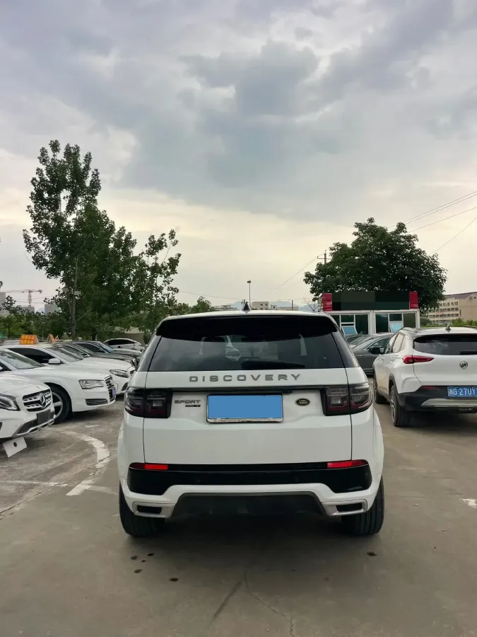2021 Land Rover Discovery Sport 2.0T 249HP L4 9AT,autocango,china used car exporter,china ev exporter,chinese used car exporter,chinese used ev exporter
