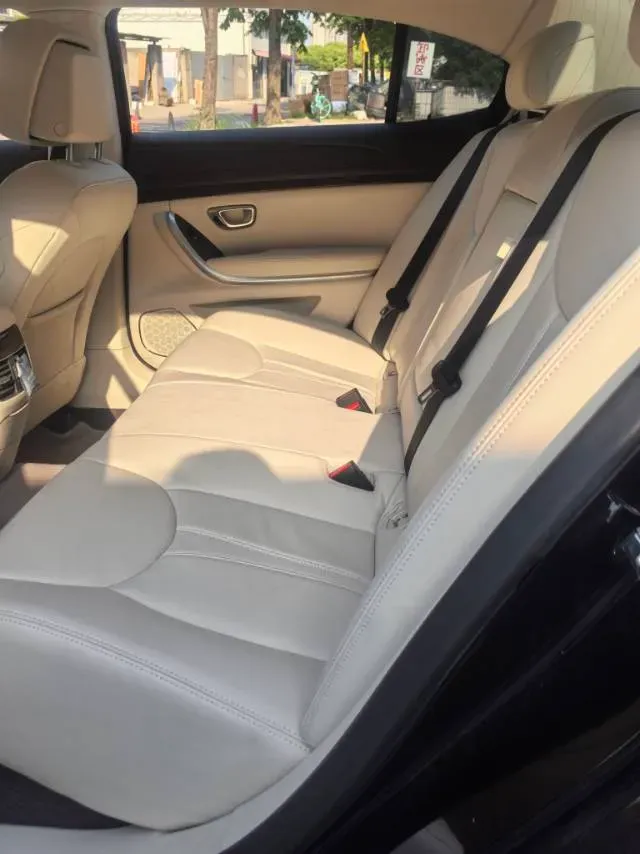 2017 Roewe e950 1.4T 152HP L4 2AT PHEV 12KWH,autocango,china used car exporter,china ev exporter,chinese used car exporter,chinese used ev exporter
