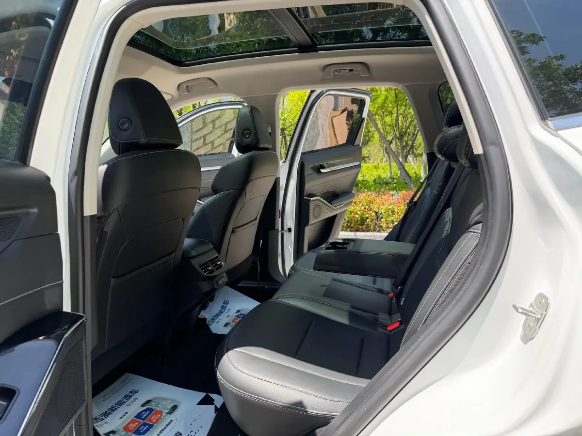 2021 Haval H6 1.5T 169HP L4 7DCT,autocango,china used car exporter,china ev exporter,chinese used car exporter,chinese used ev exporter