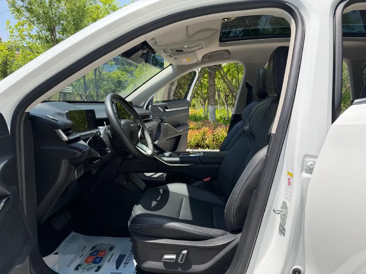 2021 Haval H6 1.5T 169HP L4 7DCT,autocango,china used car exporter,china ev exporter,chinese used car exporter,chinese used ev exporter