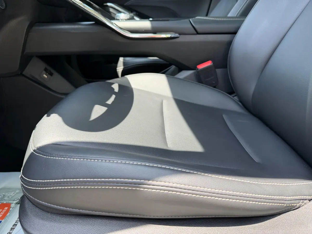 2021 Haval H6 1.5T 169HP L4 7DCT,autocango,china used car exporter,china ev exporter,chinese used car exporter,chinese used ev exporter