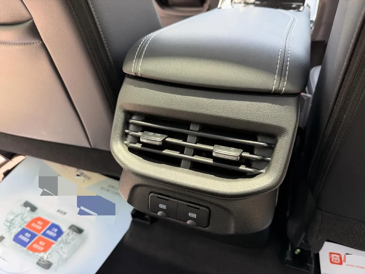 2021 Haval H6 1.5T 169HP L4 7DCT,autocango,china used car exporter,china ev exporter,chinese used car exporter,chinese used ev exporter