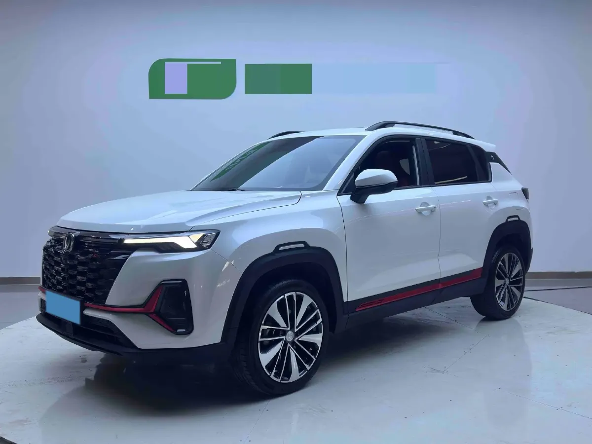2023 ChangAn CS35 Plus 1.4T 160HP L4 7DCT,autocango,china used car exporter,china ev exporter,chinese used car exporter,chinese used ev exporter