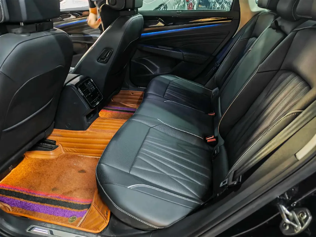 2023 Volkswagen Passat 2.0T 186HP L4 7DCT,autocango,china used car exporter,china ev exporter,chinese used car exporter,chinese used ev exporter