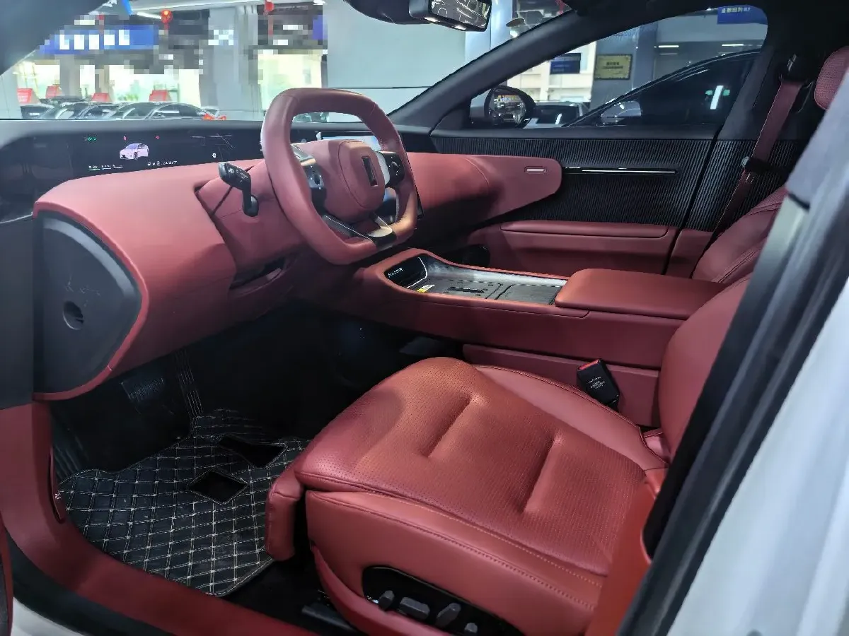 2025 Avatr 12 1.5T 156HP L4 REEV,autocango,china used car exporter,china ev exporter,chinese used car exporter,chinese used ev exporter