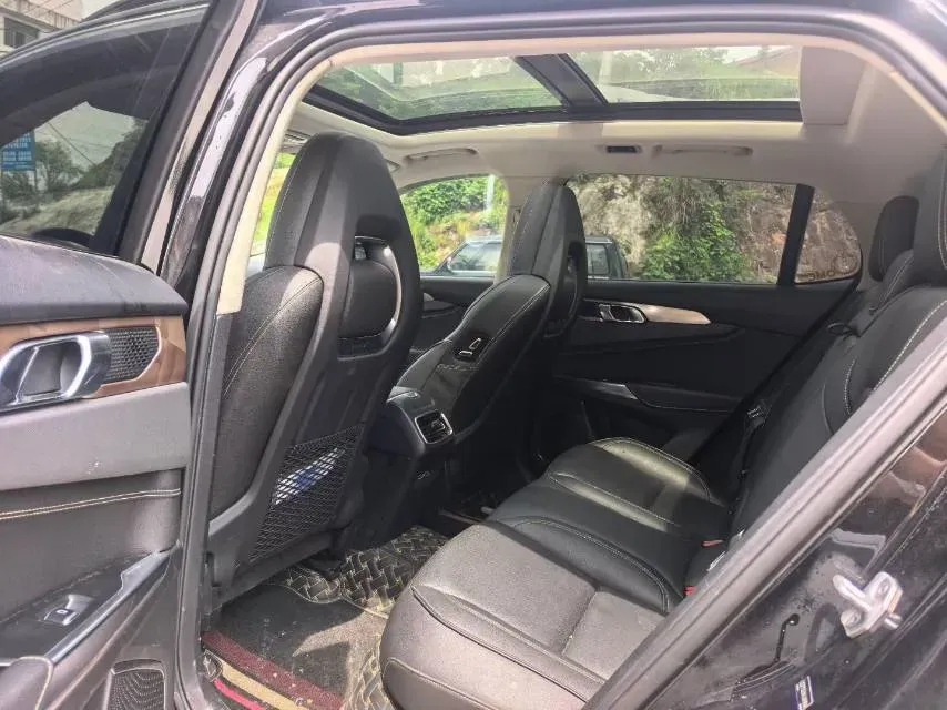 2019 LYNK&CO 01 2.0T 190HP L4 6AT,autocango,china used car exporter,china ev exporter,chinese used car exporter,chinese used ev exporter