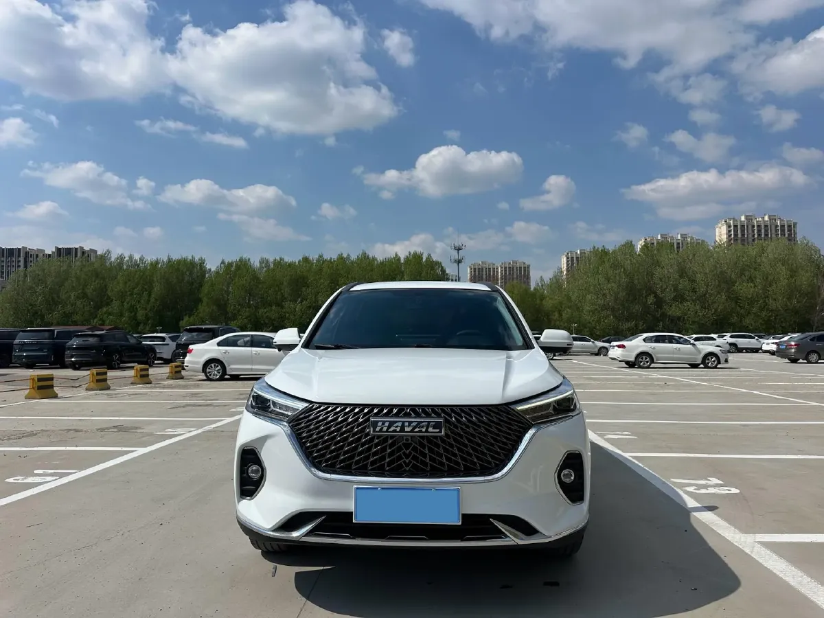 2023 Haval M6 1.5T 150HP L4 7DCT,autocango,china used car exporter,china ev exporter,chinese used car exporter,chinese used ev exporter