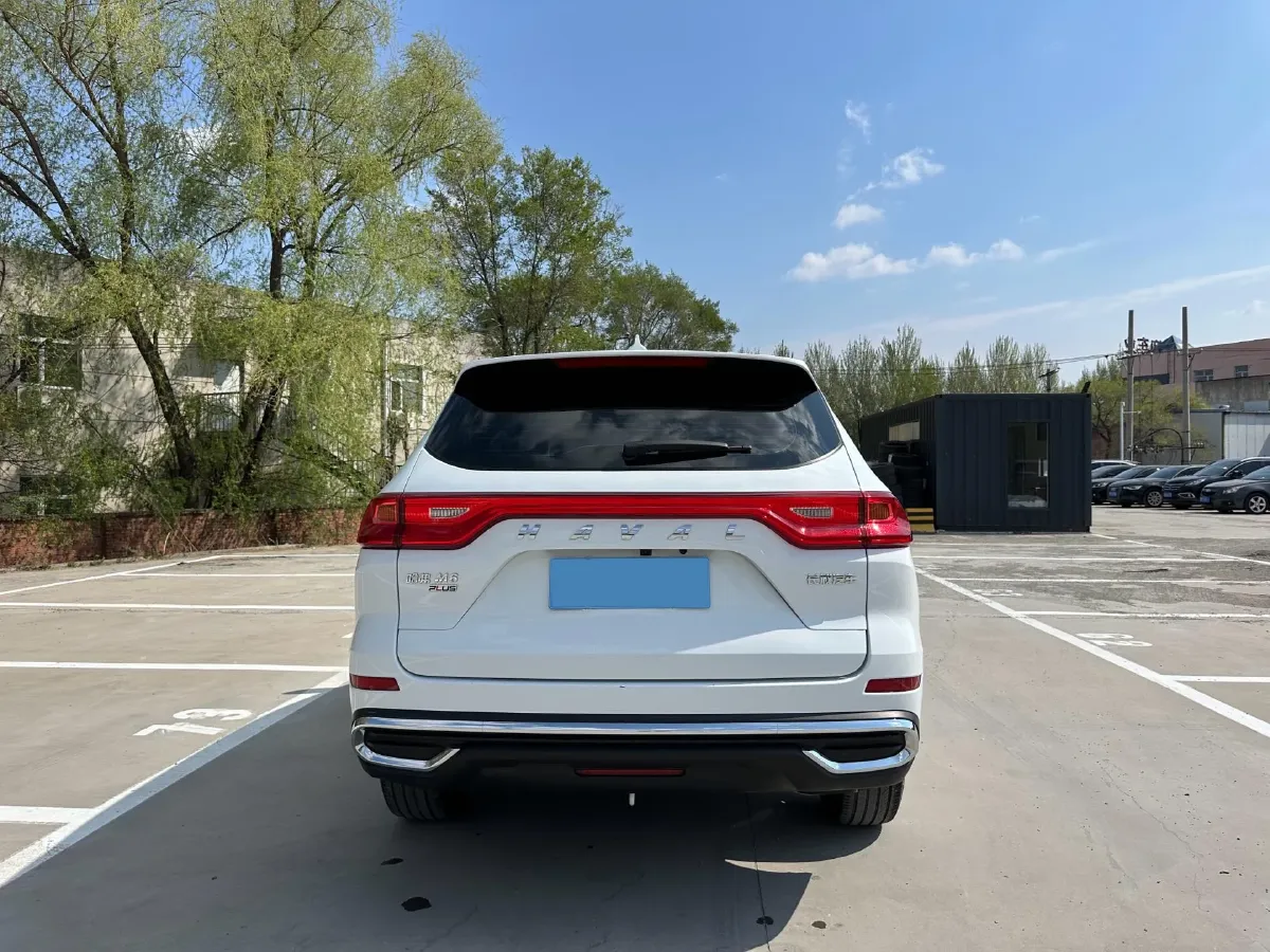 2023 Haval M6 1.5T 150HP L4 7DCT,autocango,china used car exporter,china ev exporter,chinese used car exporter,chinese used ev exporter