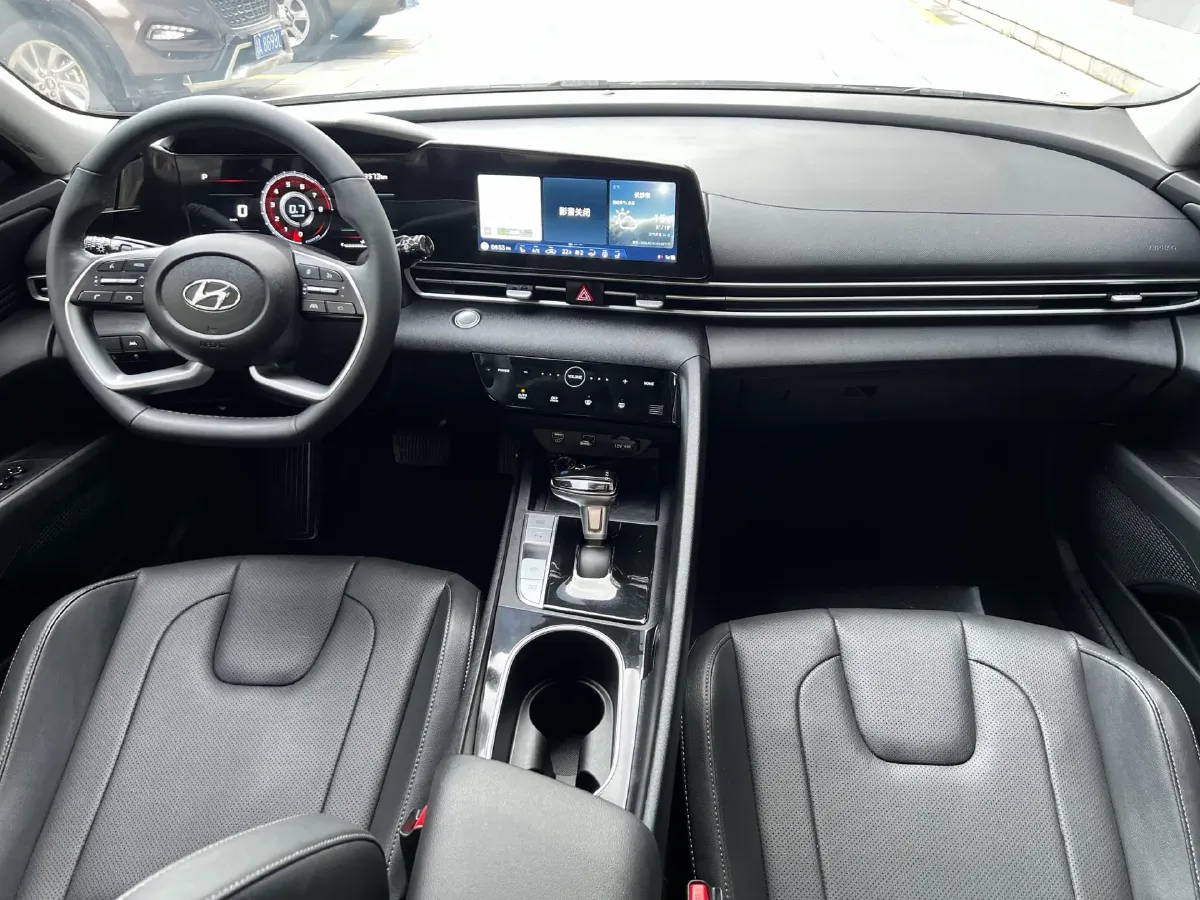 2023 Hyundai Elantra 1.5L 115HP L4 CVT,autocango,china used car exporter,china ev exporter,chinese used car exporter,chinese used ev exporter
