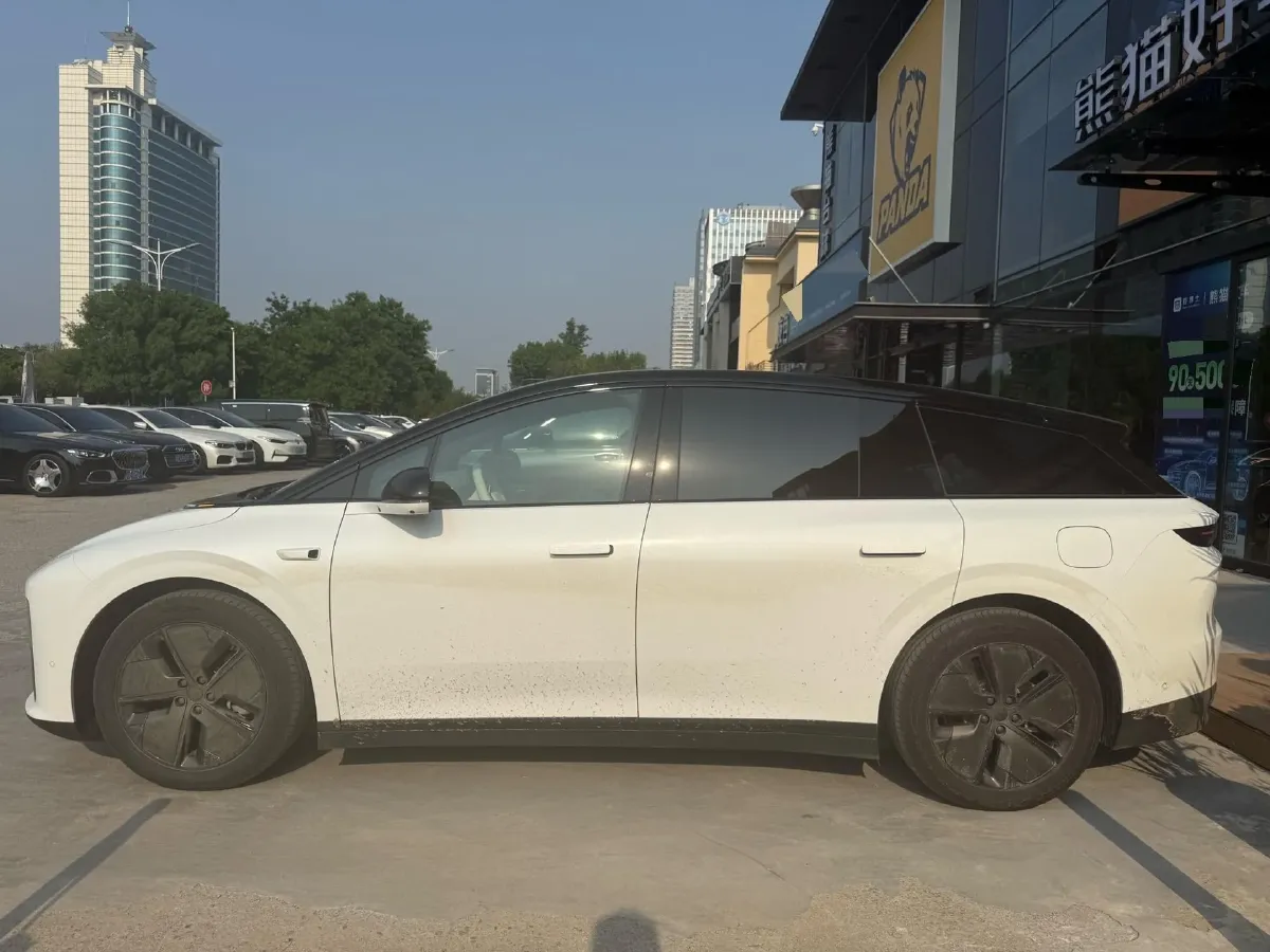 2025 Li i6 BEV,autocango,china used car exporter,china ev exporter,chinese used car exporter,chinese used ev exporter