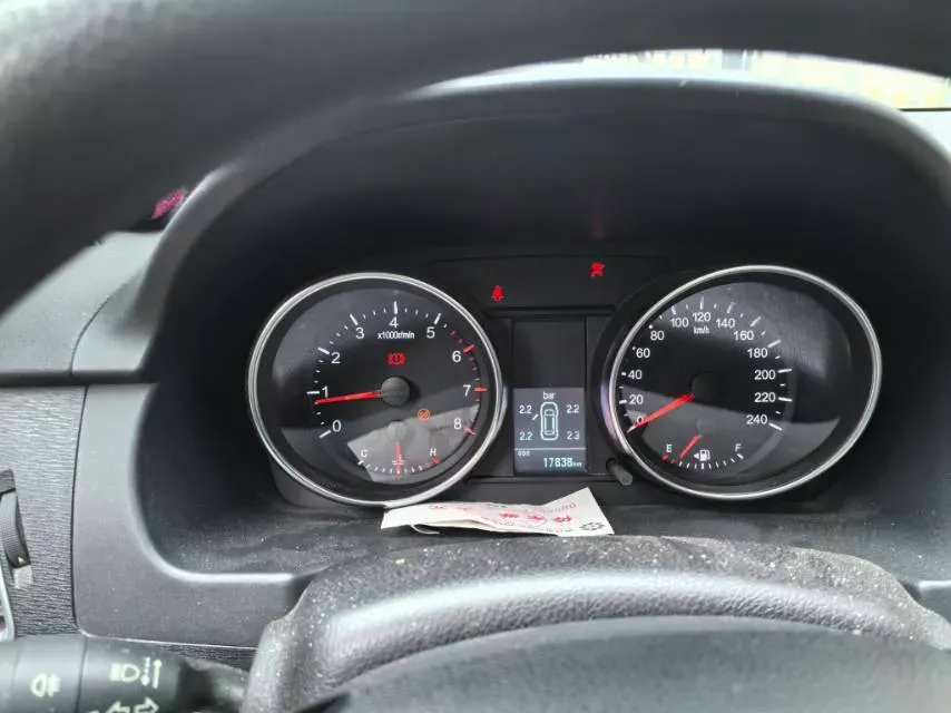 2019 Haval M6 1.5T 150HP L4 6MT,autocango,china used car exporter,china ev exporter,chinese used car exporter,chinese used ev exporter