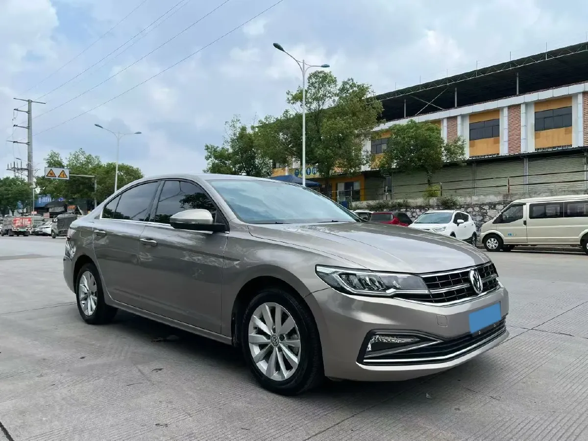 2019 Bestune T77 1.2T 143HP L4 7DCT,autocango,china used car exporter,china ev exporter,chinese used car exporter,chinese used ev exporter