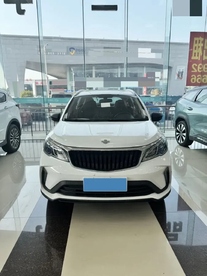 2022 Livan X3 PRO 1.5L 113HP L4 CVT,autocango,china used car exporter,china ev exporter,chinese used car exporter,chinese used ev exporter