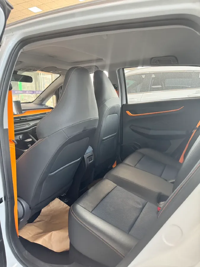 2022 Livan X3 PRO 1.5L 113HP L4 CVT,autocango,china used car exporter,china ev exporter,chinese used car exporter,chinese used ev exporter