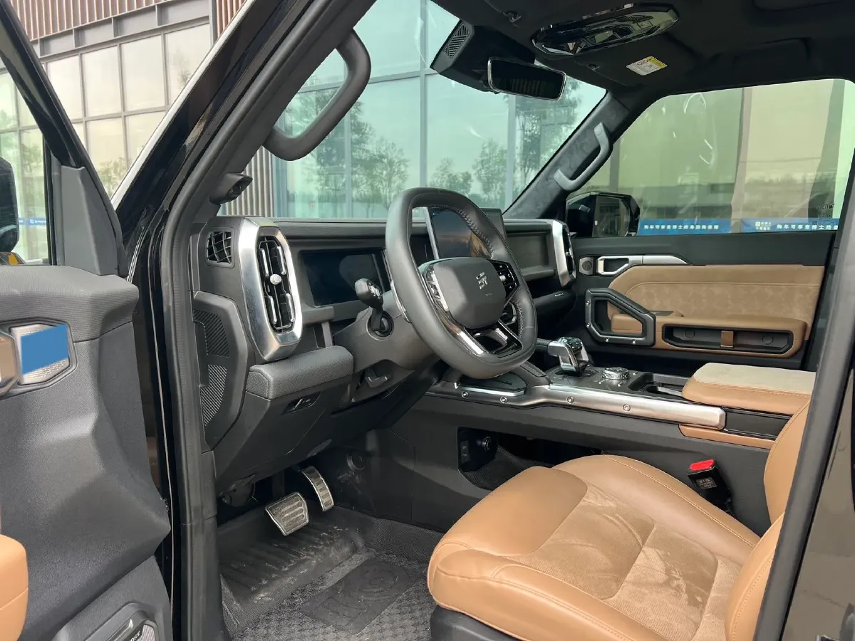 2023 Jetour Traveller 2.0T 254HP L4 8AT,autocango,china used car exporter,china ev exporter,chinese used car exporter,chinese used ev exporter