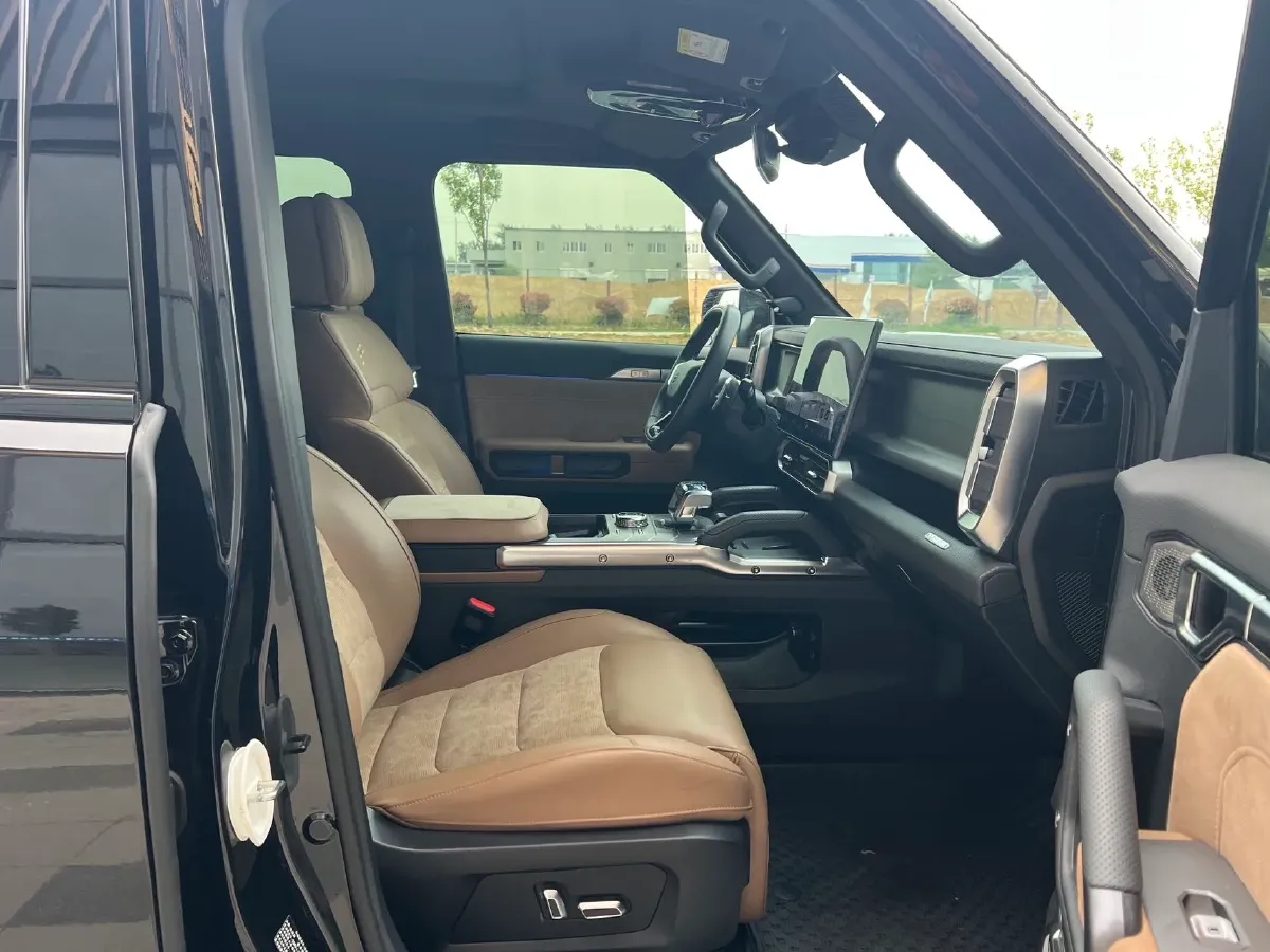 2023 Jetour Traveller 2.0T 254HP L4 8AT,autocango,china used car exporter,china ev exporter,chinese used car exporter,chinese used ev exporter
