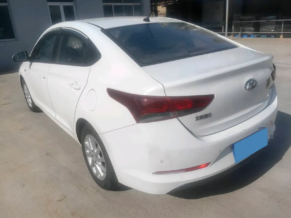 2016 Hyundai Verna 1.4L 100HP L4 6AT,autocango,china used car exporter,china ev exporter,chinese used car exporter,chinese used ev exporter