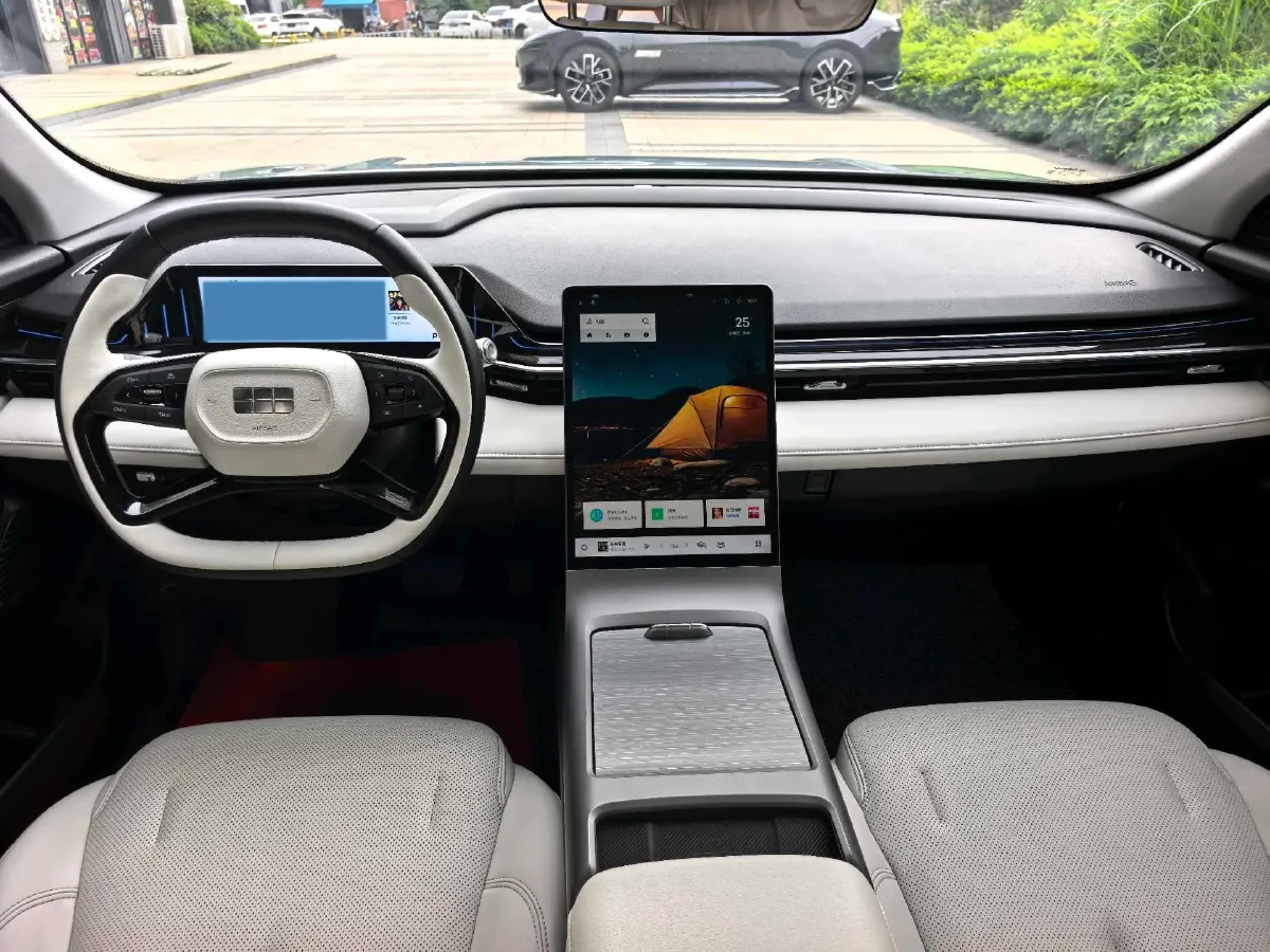 2023 Geely Galaxy L6 1.5T 163HP L4 3DHT PHEV,autocango,china used car exporter,china ev exporter,chinese used car exporter,chinese used ev exporter