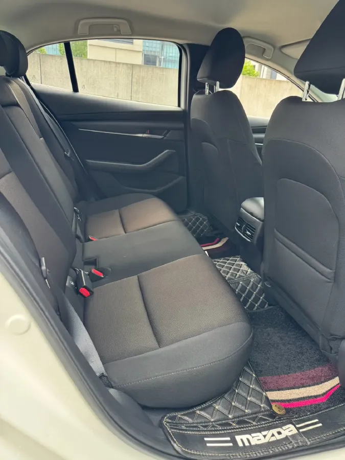 2020 Mazda 3 Axela 1.5L 117HP L4 6AT,autocango,china used car exporter,china ev exporter,chinese used car exporter,chinese used ev exporter
