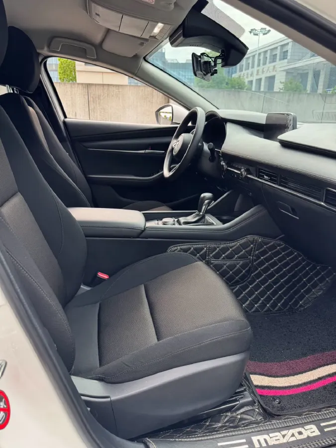 2020 Mazda 3 Axela 1.5L 117HP L4 6AT,autocango,china used car exporter,china ev exporter,chinese used car exporter,chinese used ev exporter