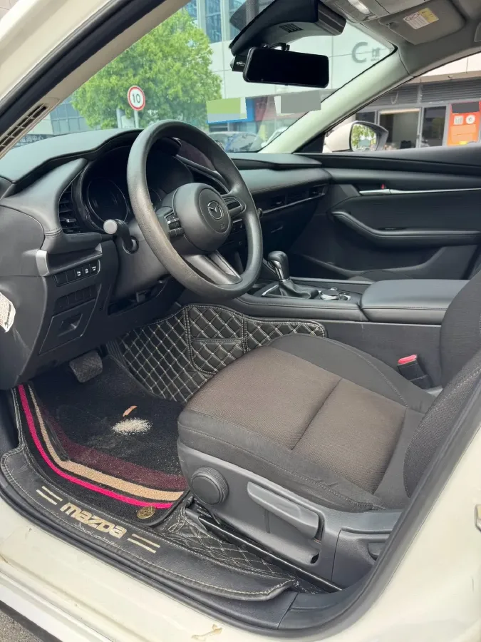 2020 Mazda 3 Axela 1.5L 117HP L4 6AT,autocango,china used car exporter,china ev exporter,chinese used car exporter,chinese used ev exporter