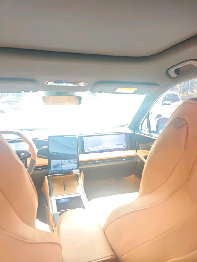 2024 Geely Galaxy L7 1.5T 163HP L4 3DHT PHEV 18.7KWH,autocango,china used car exporter,china ev exporter,chinese used car exporter,chinese used ev exporter