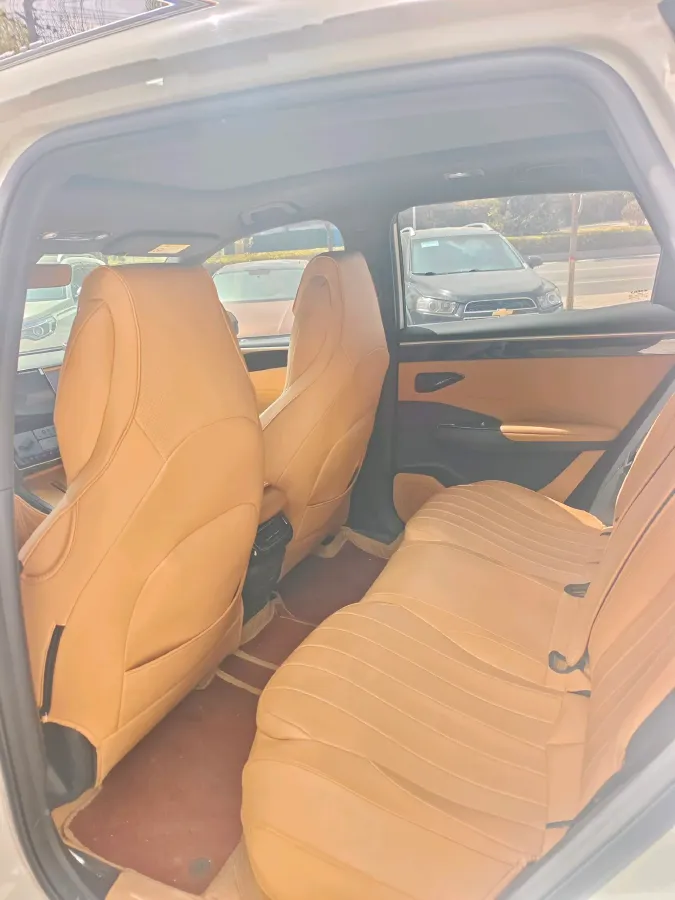 2024 Geely Galaxy L7 1.5T 163HP L4 3DHT PHEV 18.7KWH,autocango,china used car exporter,china ev exporter,chinese used car exporter,chinese used ev exporter