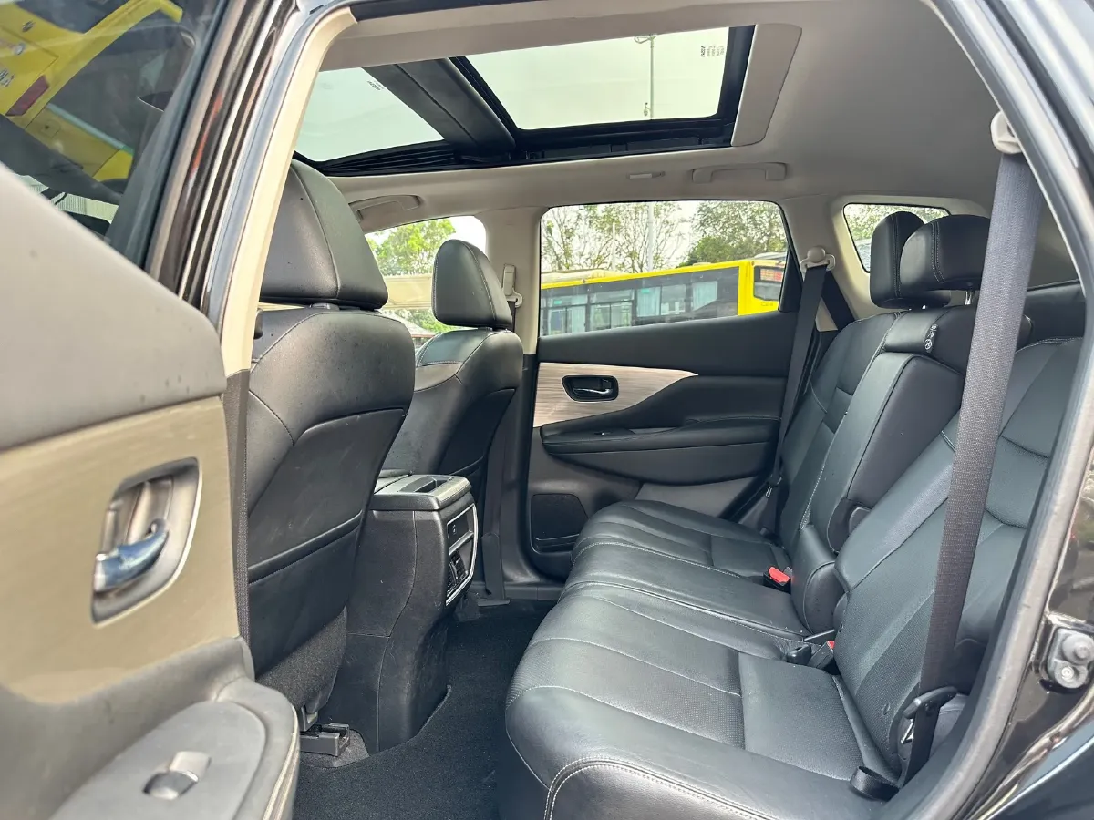2019 Nissan Murano 2.5L 186HP L4 CVT,autocango,china used car exporter,china ev exporter,chinese used car exporter,chinese used ev exporter