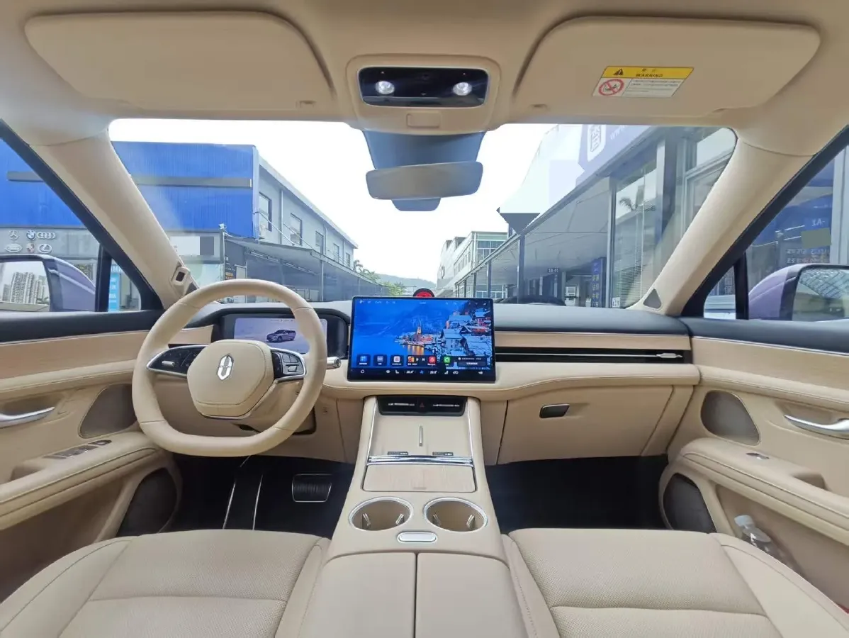 2025 AITO AITO M5 1.5T 152HP L4 REEV 42KWH,autocango,china used car exporter,china ev exporter,chinese used car exporter,chinese used ev exporter