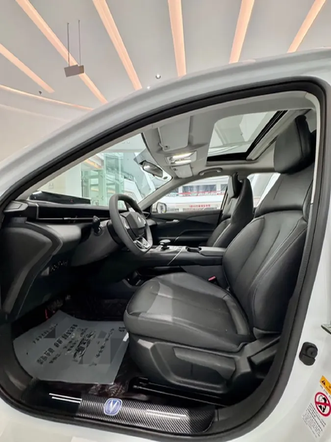 2024 ChangAn Eado 1.5T 170HP L4 7DCT,autocango,china used car exporter,china ev exporter,chinese used car exporter,chinese used ev exporter
