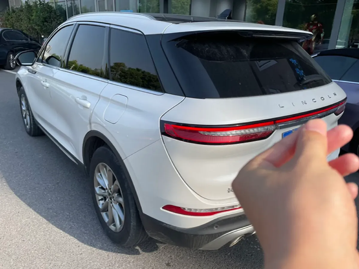2021 Lincoln Corsair 2.0T 245HP L4 8AT,autocango,china used car exporter,china ev exporter,chinese used car exporter,chinese used ev exporter
