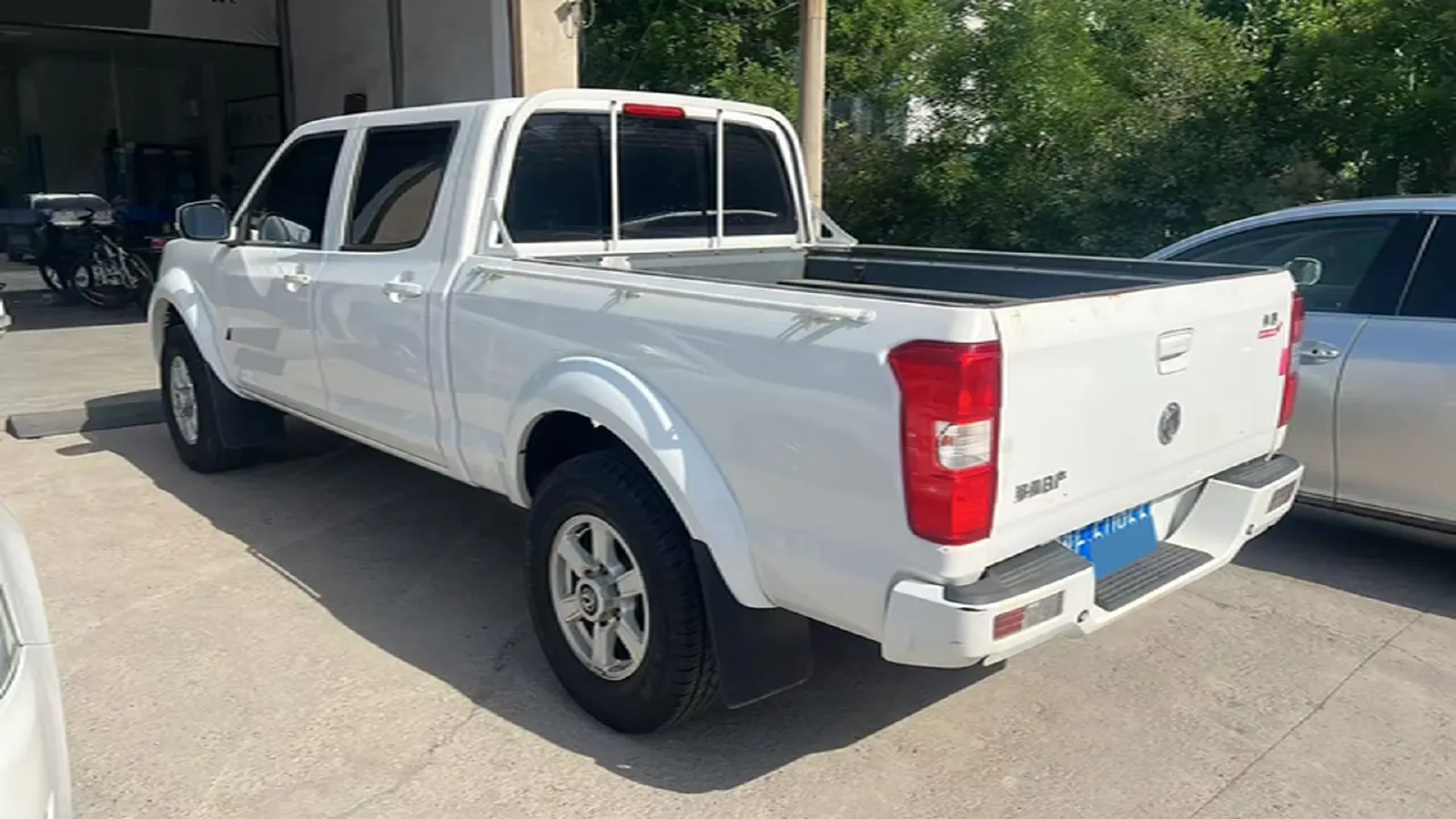 2019 Dongfeng RuiQi 2.4L 158HP L4 5MT,autocango,china used car exporter,china ev exporter,chinese used car exporter,chinese used ev exporter