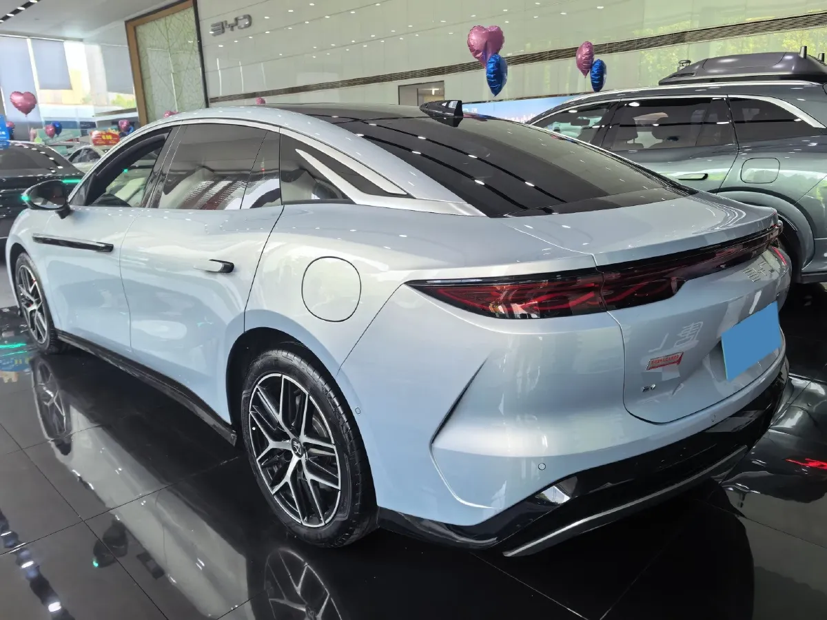 2025 BYD HanL BEV,autocango,china used car exporter,china ev exporter,chinese used car exporter,chinese used ev exporter