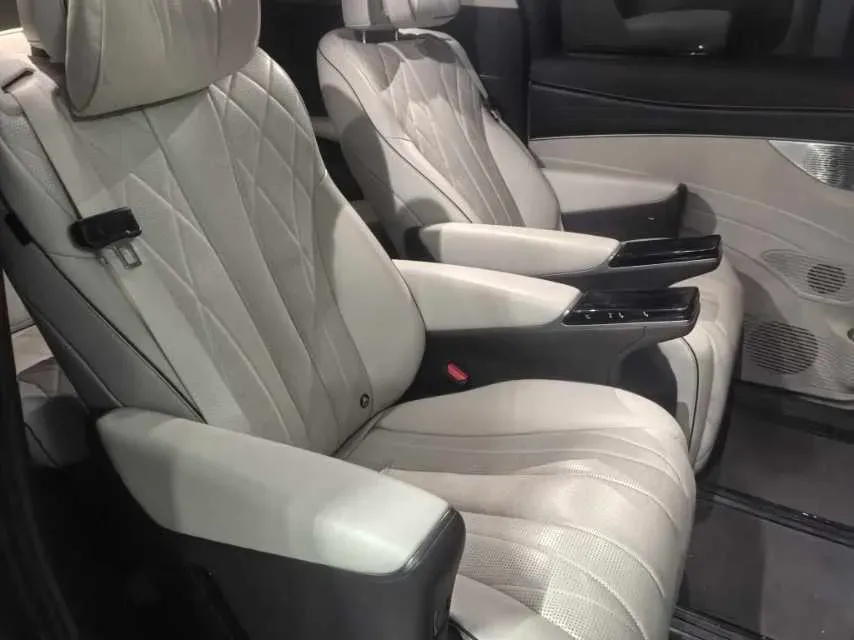 2024 Denza D9 1.5T 139HP L4 E-CVT PHEV 40KWH,autocango,china used car exporter,china ev exporter,chinese used car exporter,chinese used ev exporter