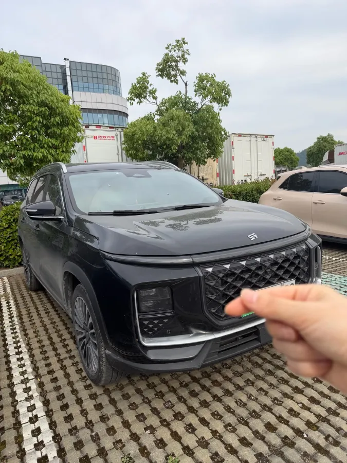 2023 Chery Tiggo 9 2.0T 261HP L4 8AT,autocango,china used car exporter,china ev exporter,chinese used car exporter,chinese used ev exporter