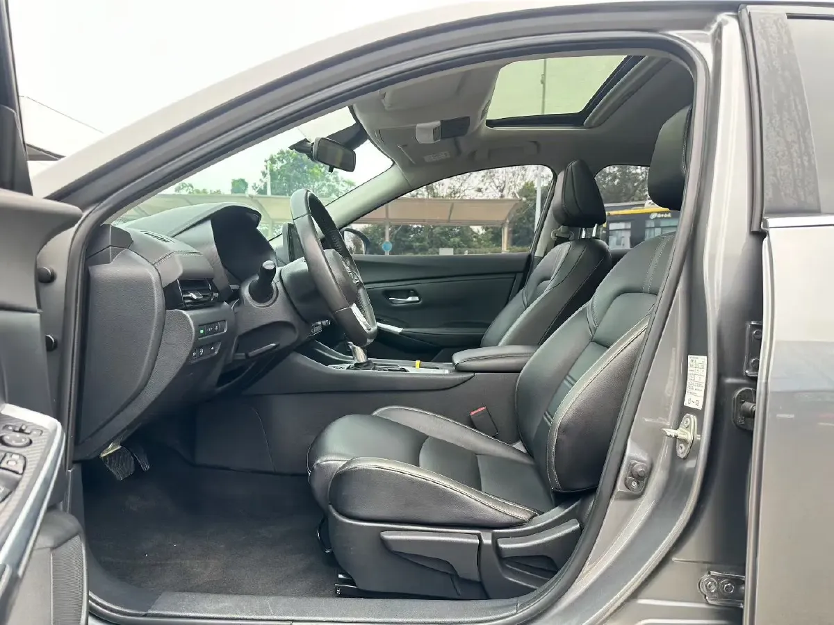 2022 Nissan Sylphy 1.6L 135HP L4 CVT,autocango,china used car exporter,china ev exporter,chinese used car exporter,chinese used ev exporter
