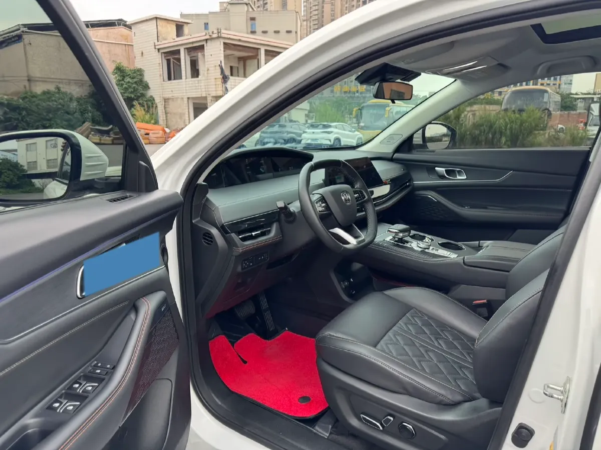 2021 ChangAn UNI-K 2.0T 233HP L4 8AT,autocango,china used car exporter,china ev exporter,chinese used car exporter,chinese used ev exporter