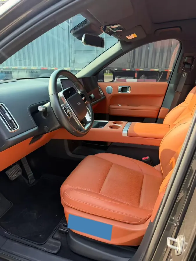 2024 Li L6 Range Extended 154HP L4 REEV 36.8KWH,autocango,china used car exporter,china ev exporter,chinese used car exporter,chinese used ev exporter