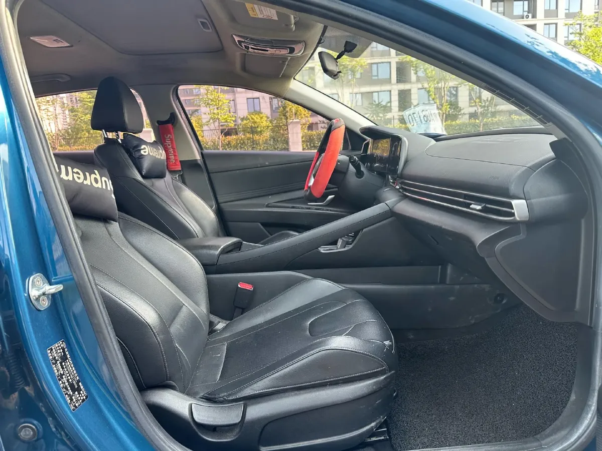 2021 Hyundai Elantra 1.5L 115HP L4 CVT,autocango,china used car exporter,china ev exporter,chinese used car exporter,chinese used ev exporter