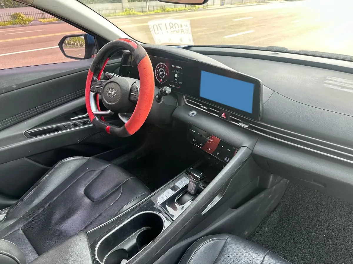 2021 Hyundai Elantra 1.5L 115HP L4 CVT,autocango,china used car exporter,china ev exporter,chinese used car exporter,chinese used ev exporter