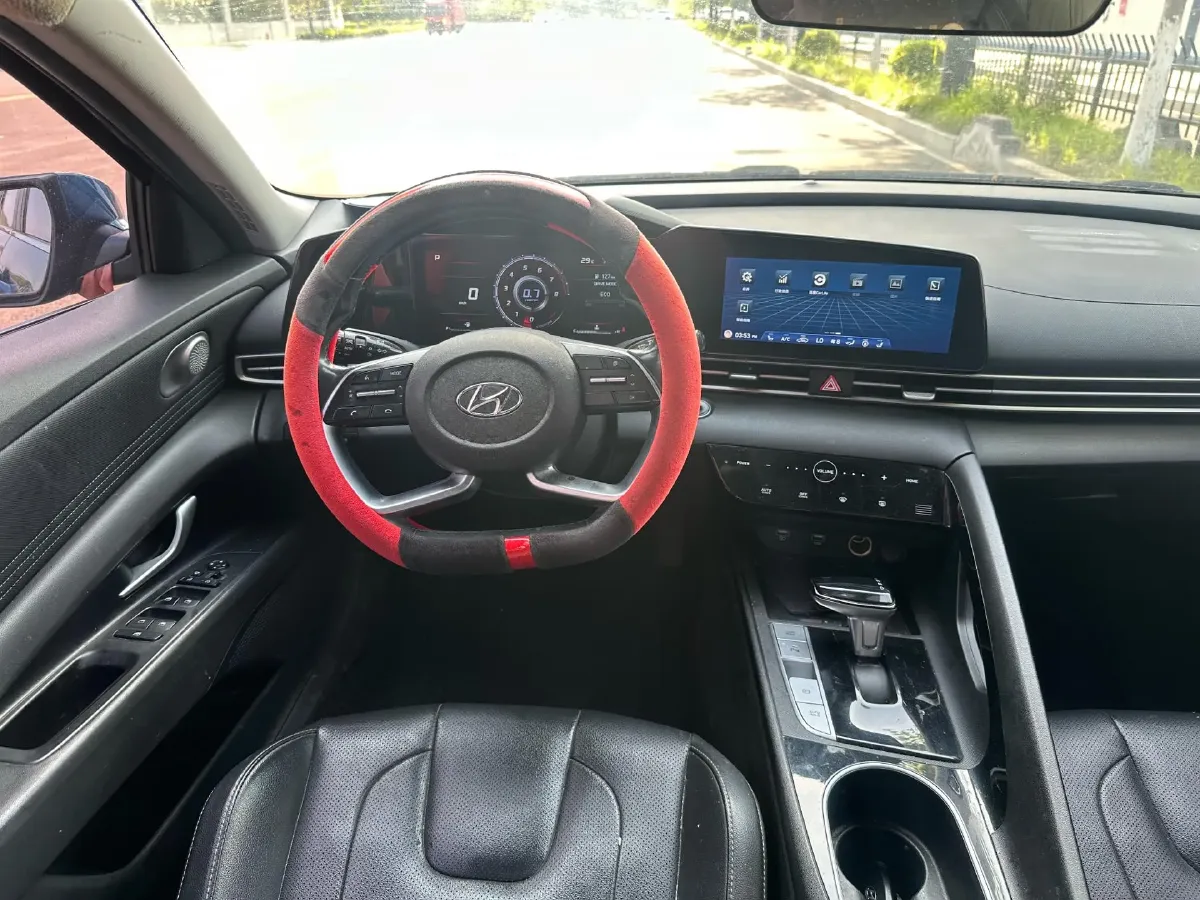 2021 Hyundai Elantra 1.5L 115HP L4 CVT,autocango,china used car exporter,china ev exporter,chinese used car exporter,chinese used ev exporter
