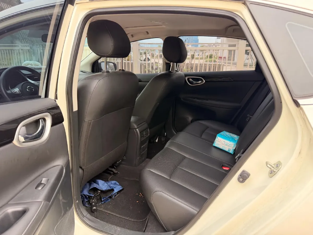 2021 Nissan Sylphy 1.6L 122HP L4 CVT,autocango,china used car exporter,china ev exporter,chinese used car exporter,chinese used ev exporter