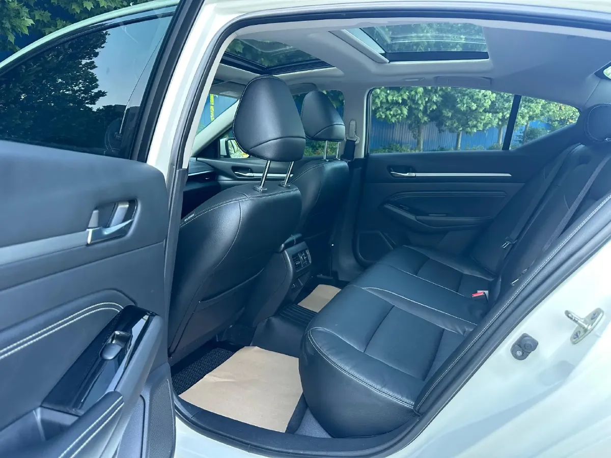 2020 Nissan Teana 2.0T 243HP L4 CVT,autocango,china used car exporter,china ev exporter,chinese used car exporter,chinese used ev exporter