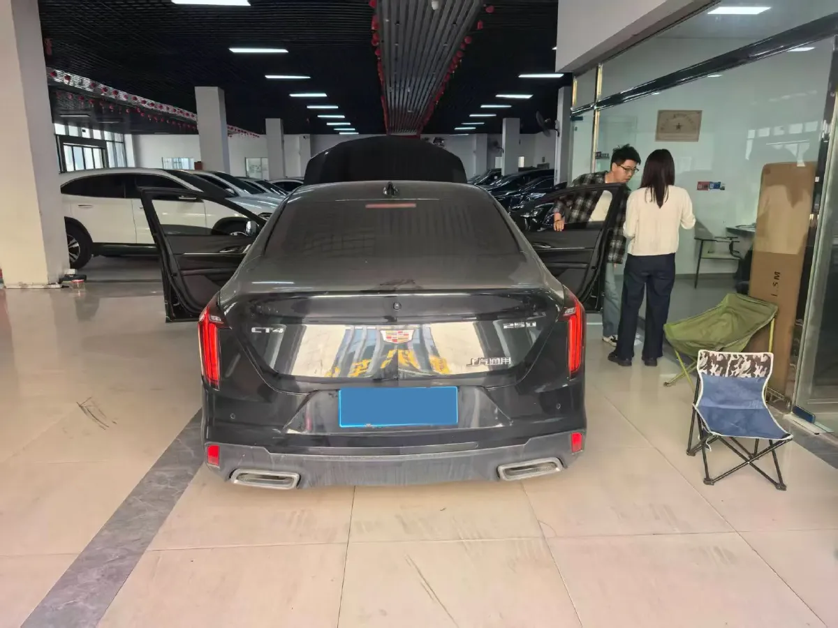 2023 Cadillac CT4 1.5T 211HP L4 8AT,autocango,china used car exporter,china ev exporter,chinese used car exporter,chinese used ev exporter