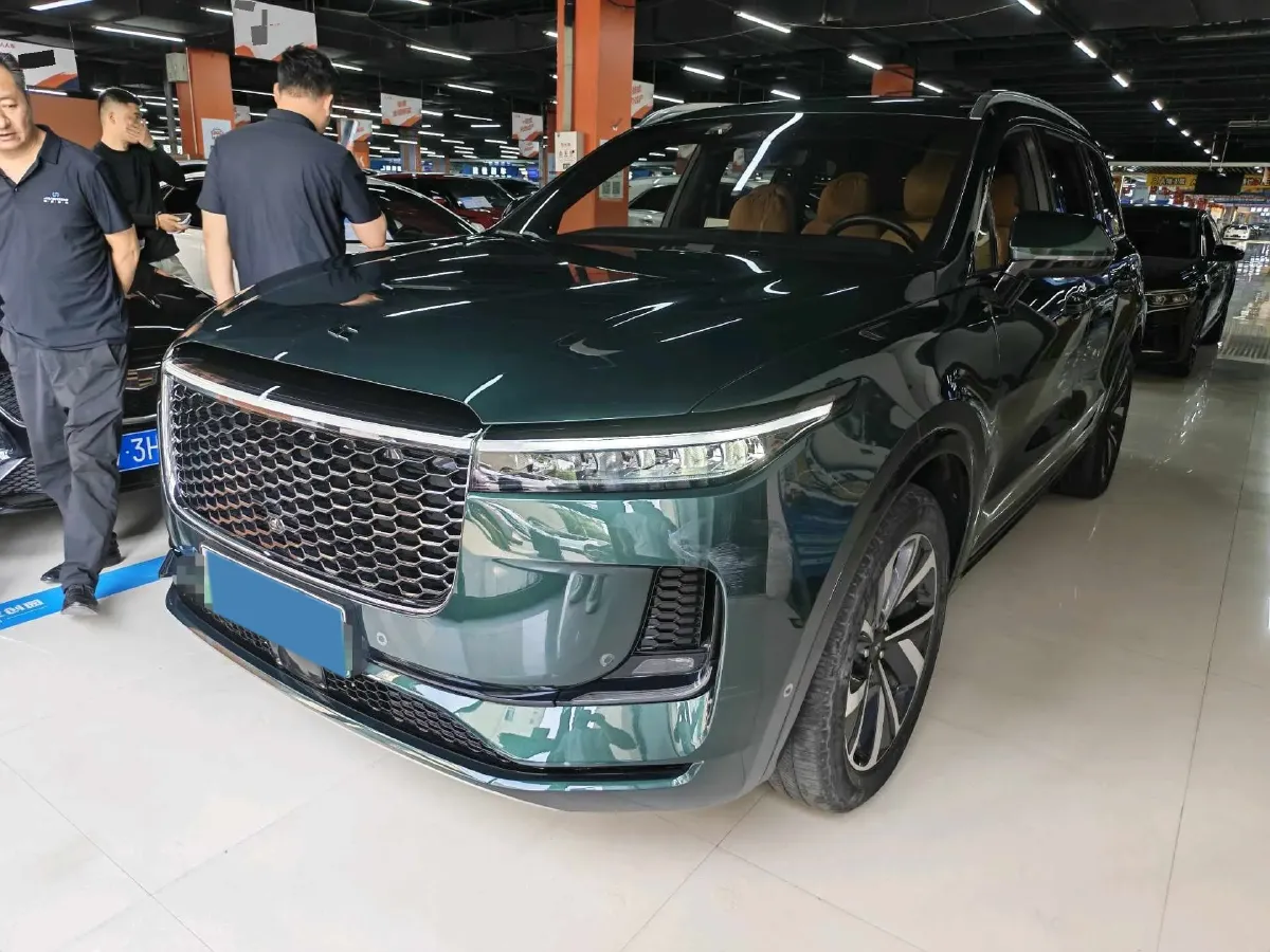 2021 Li ONE Range Extended 131HP REEV 40.5KWH,autocango,china used car exporter,china ev exporter,chinese used car exporter,chinese used ev exporter