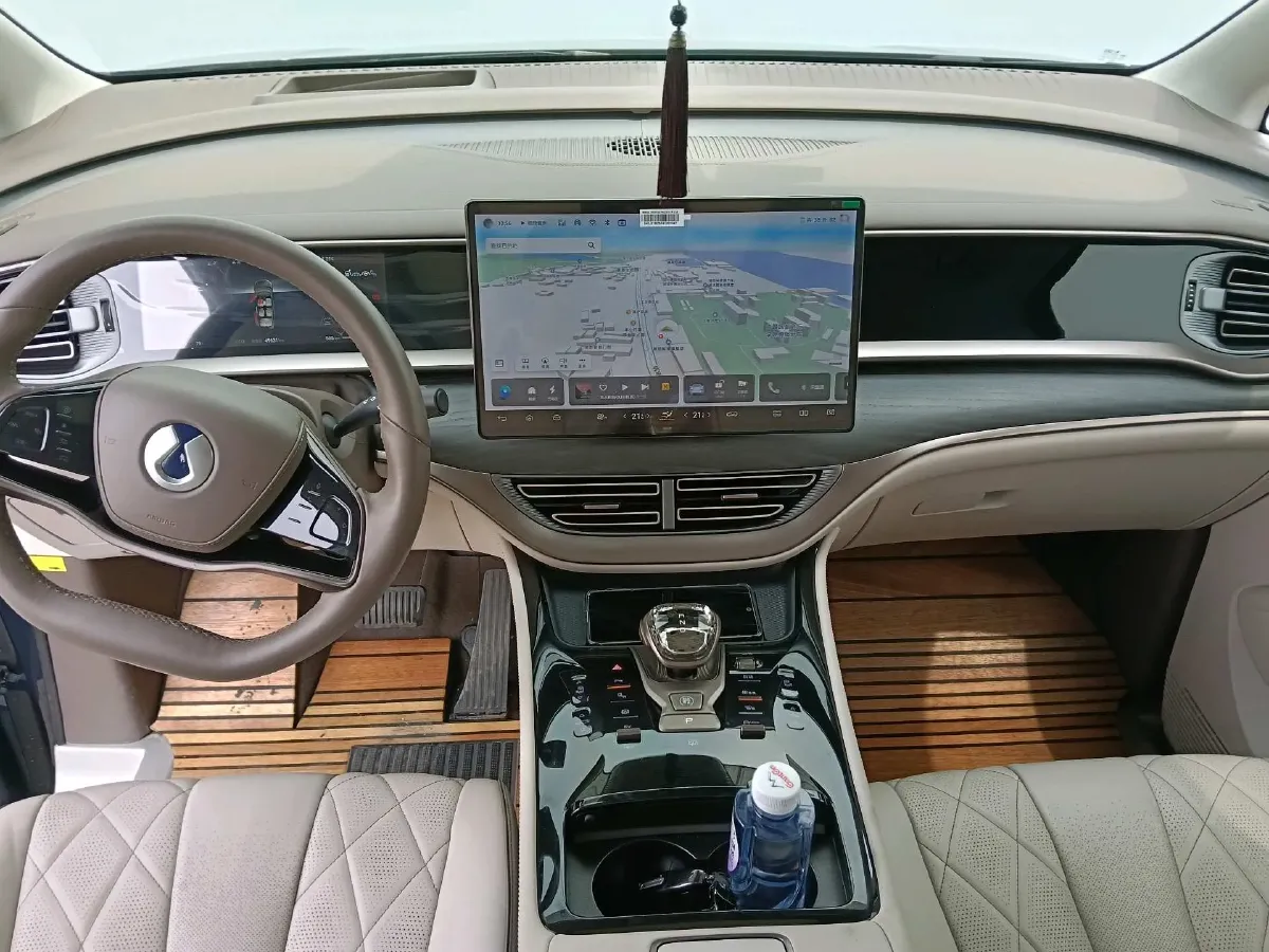 2022 Mercedes-Benz GLC Class 2.0T 197HP L4 9AT,autocango,china used car exporter,china ev exporter,chinese used car exporter,chinese used ev exporter