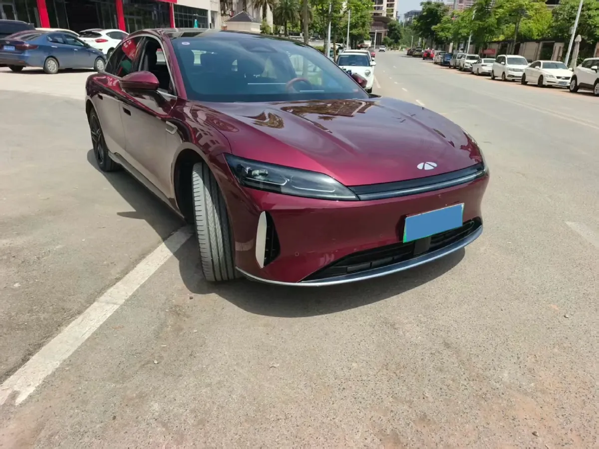 2025 Fulwin FulwinA9L 1.5T 156HP L4 1DHT PHEV,autocango,china used car exporter,china ev exporter,chinese used car exporter,chinese used ev exporter