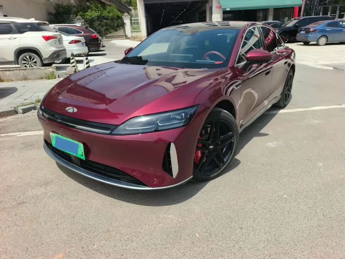 2025 Fulwin FulwinA9L 1.5T 156HP L4 1DHT PHEV,autocango,china used car exporter,china ev exporter,chinese used car exporter,chinese used ev exporter
