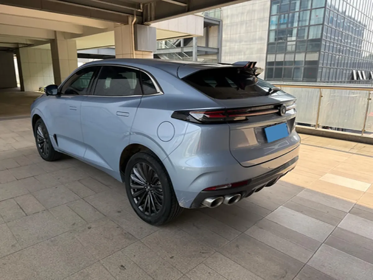 2021 ChangAn UNI-K 2.0T 233HP L4 8AT,autocango,china used car exporter,china ev exporter,chinese used car exporter,chinese used ev exporter